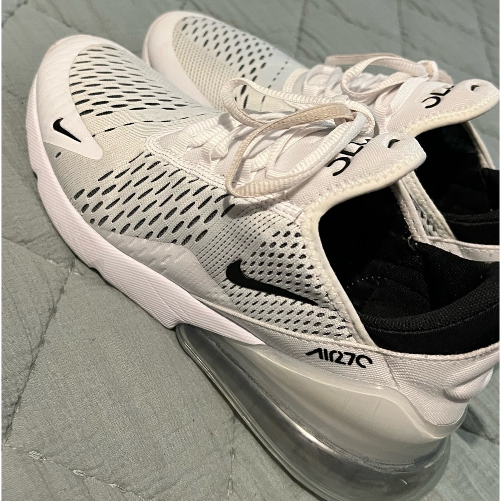 Nike 270 womens 8.5